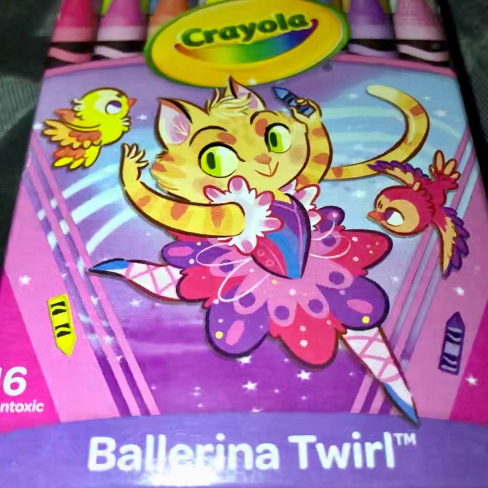 Crayola Ballerina Twirl Crayons - Picture 3 of 6